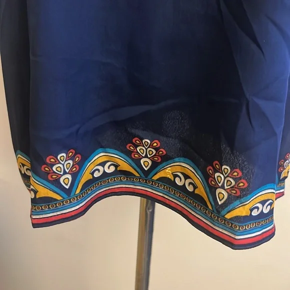 🎉Gorgeous Indian style tunic top navy blue with gorgeous multicolored borders! - Picture 4 of 9